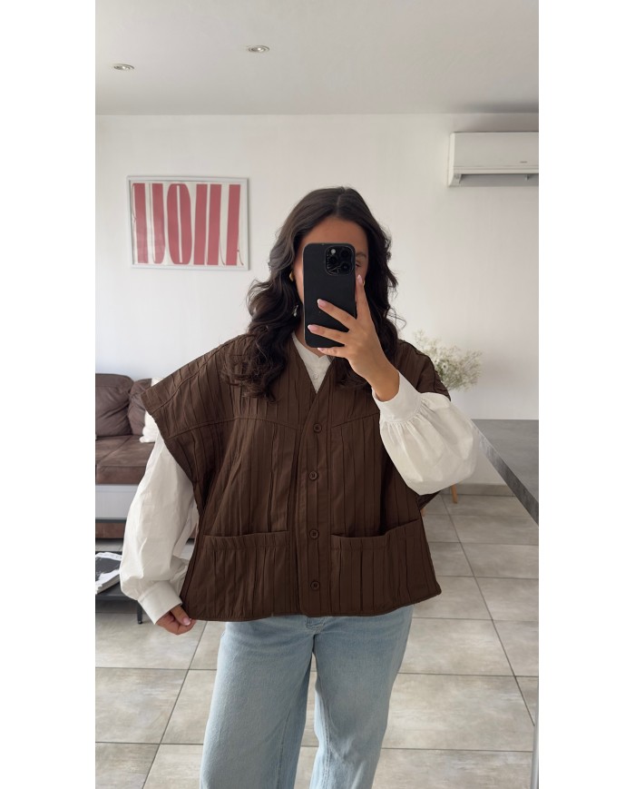 VESTE SANS MANCHE CHOCO