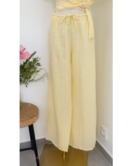 PANTALON ENSEMBLE FLUIDE JAUNE À RAYURES