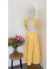 ROBE JAUNE EN LIN DOS NU