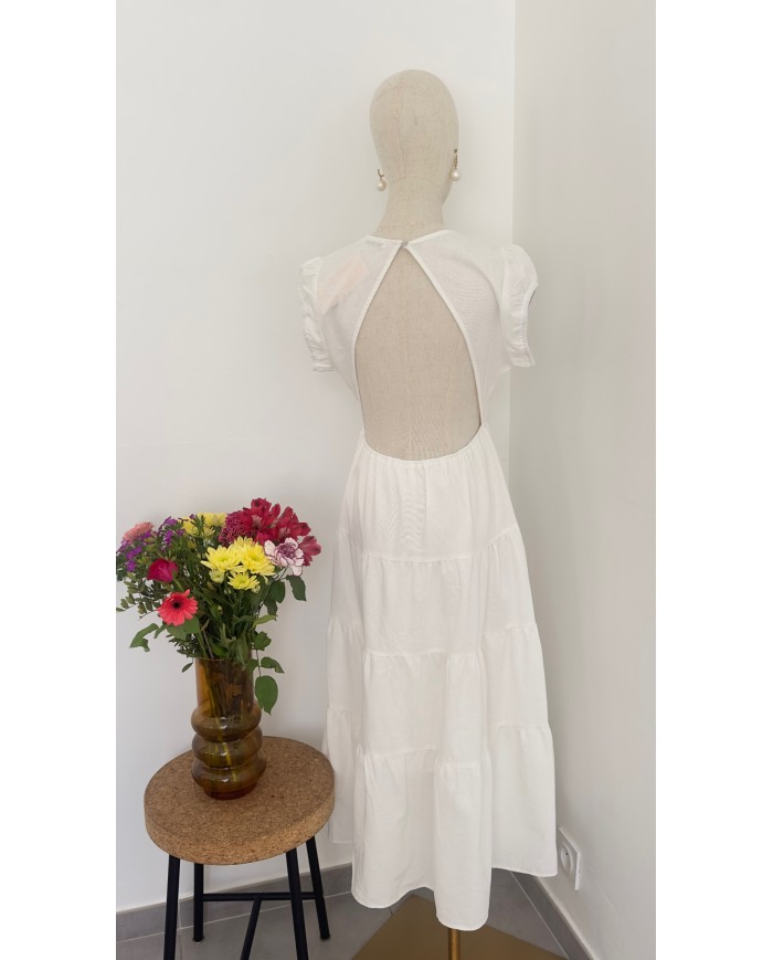 ROBE BLANCHE EN LIN DOS NU