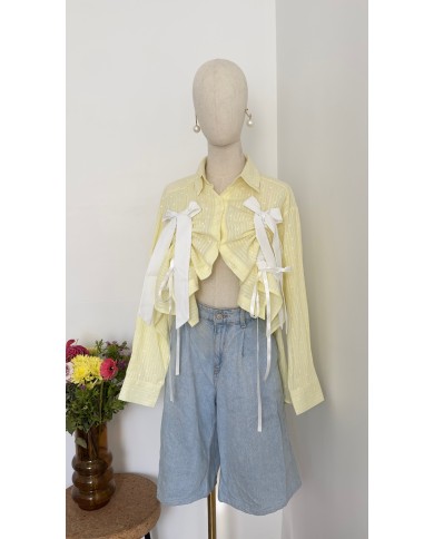 CHEMISE JAUNE À NOEUD