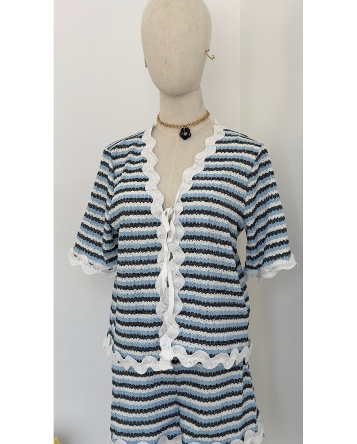 TOP ENSEMBLE VAGUE BLEU