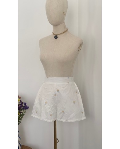 SHORT ENSEMBLE BRODÉ