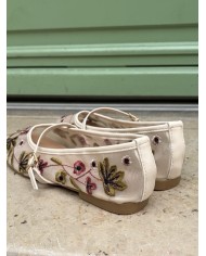 BALLERINES BRODÉES FLEUR