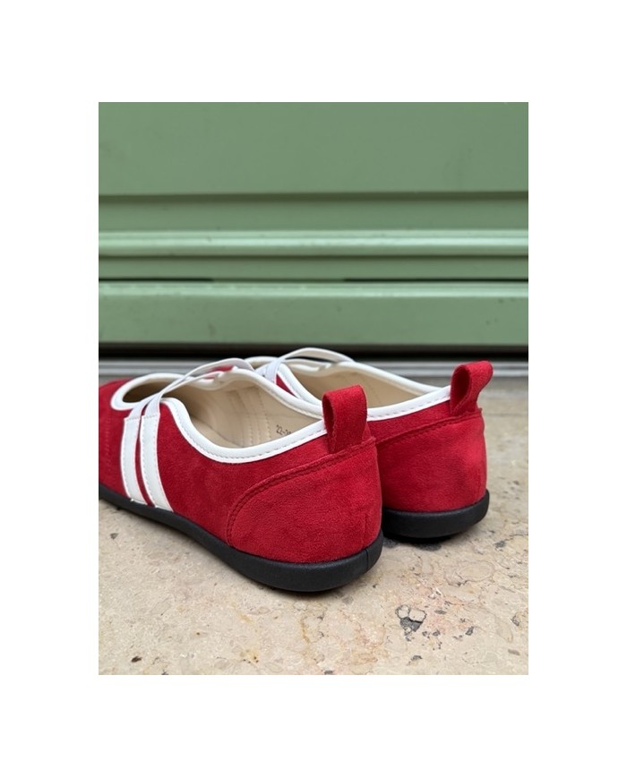 BALLERINES ROUGES À BRIDES