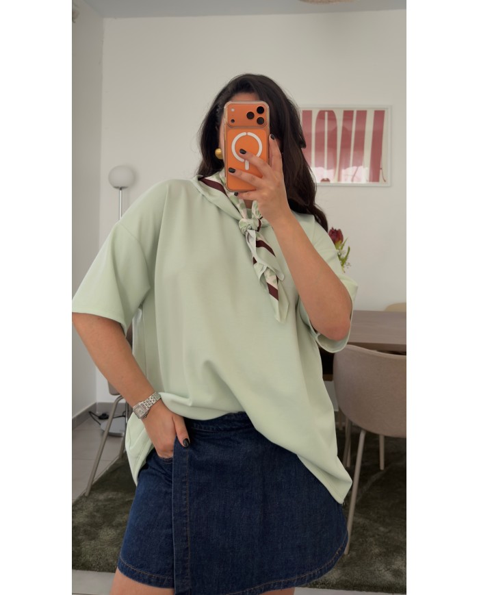 T-SHIRT FOULARD VERT