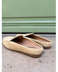 MULES PLATES BEIGE