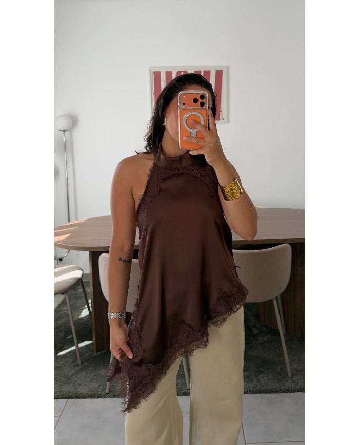 TOP KIARA